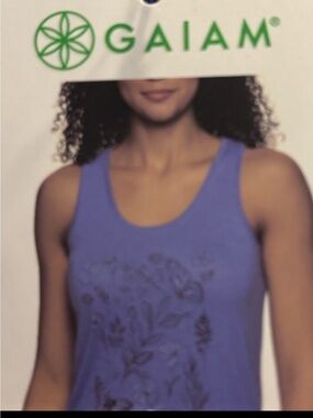 GAIAM graphic tank top - with detailed Back - NWT - Blue